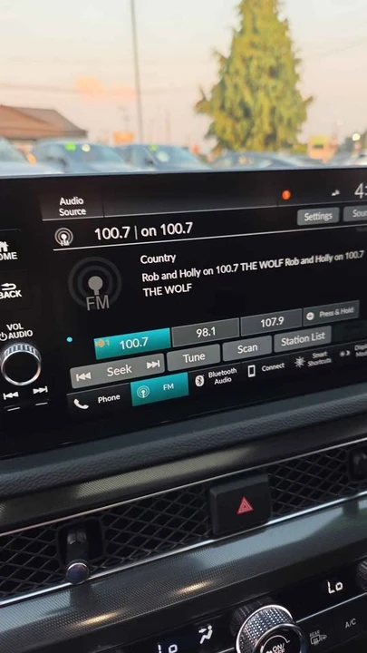 2025 Acura Integra 5th Gen - Image 9 of 16