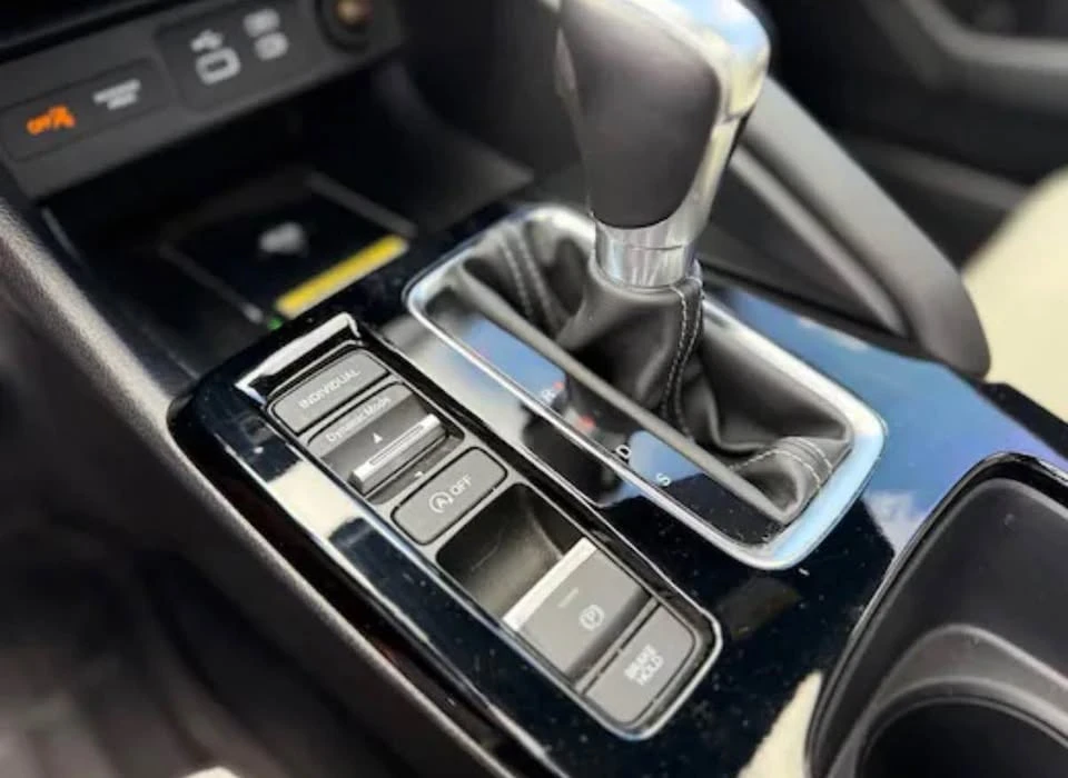 2025 Acura Integra 5th Gen - Image 10 of 13