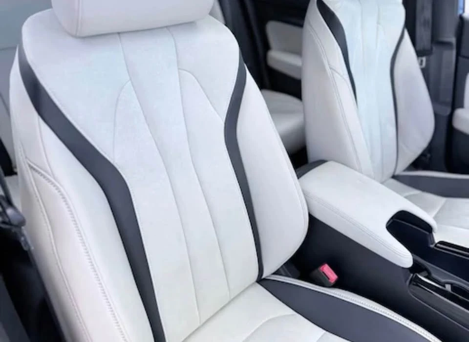 2025 Acura Integra 5th Gen - Image 4 of 13