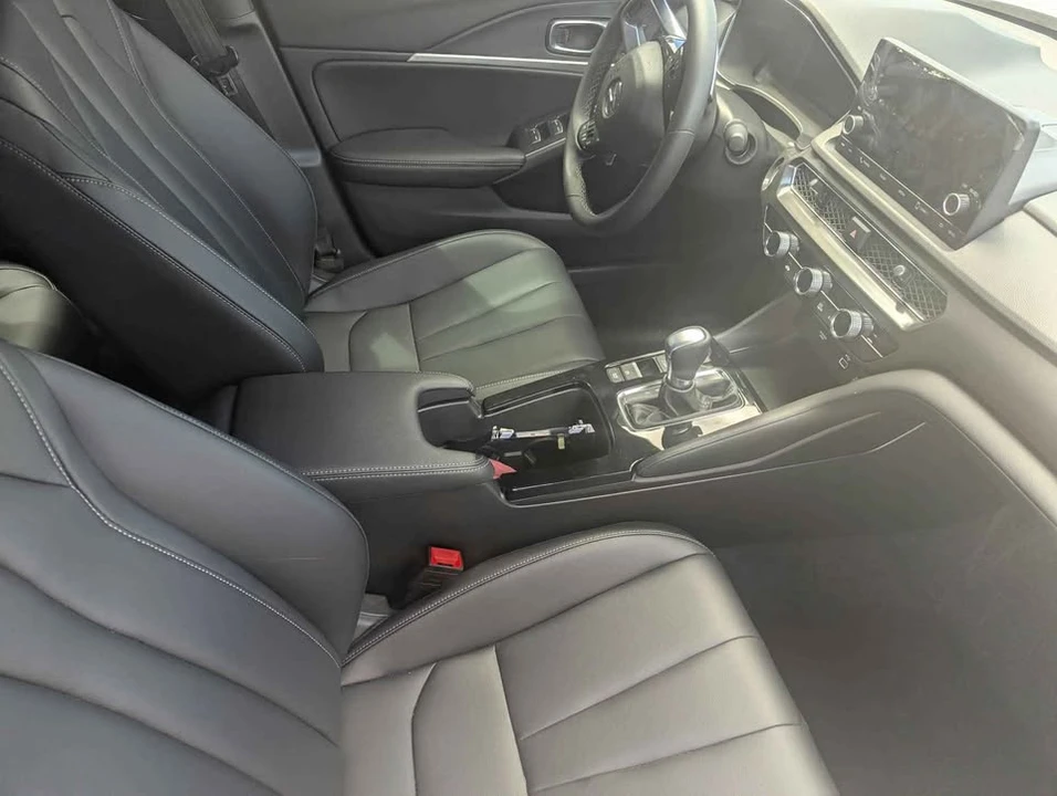 2025 Acura Integra 5th Gen - Image 2 of 3