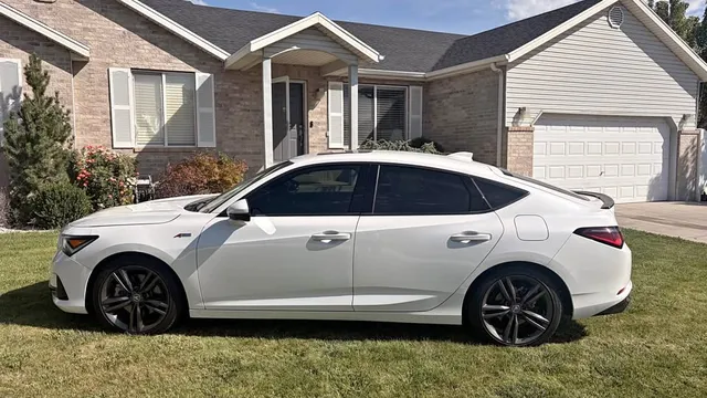 2025 Acura Integra 1.5T w/A-Spec & Tech Pkg Hatchback Sedan 4D