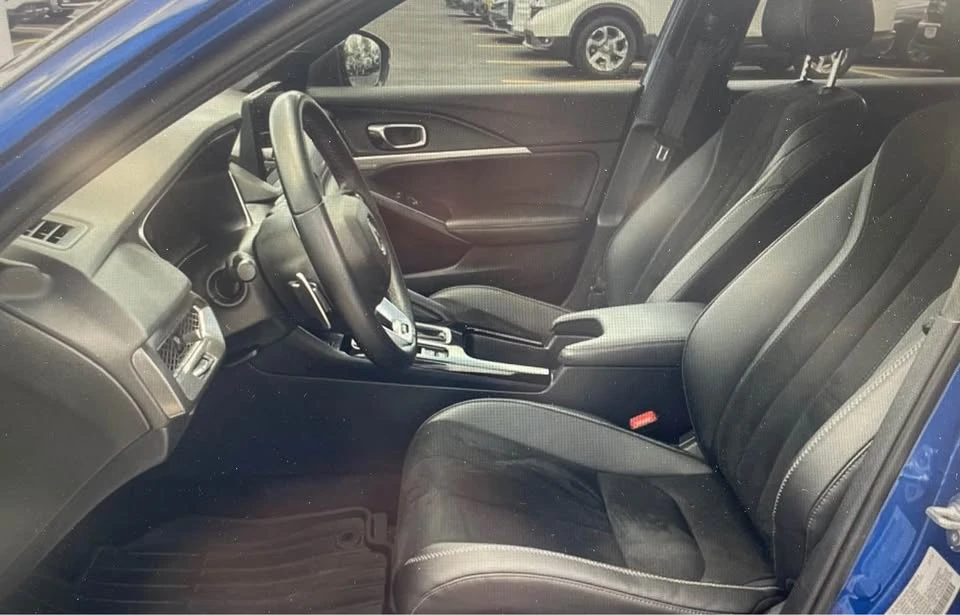 2025 Acura Integra 5th Gen - Image 9 of 17