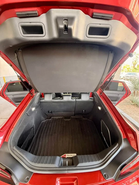 2025 Acura Integra 5th Gen - Image 9 of 11