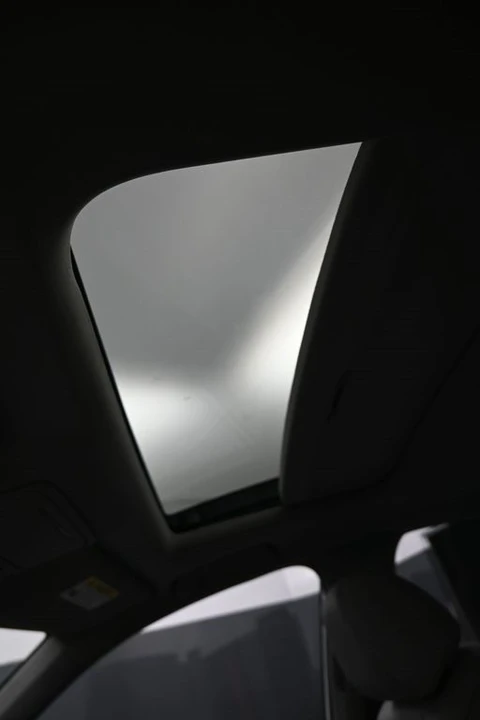 2025 Acura Integra 5th Gen - Image 18 of 21