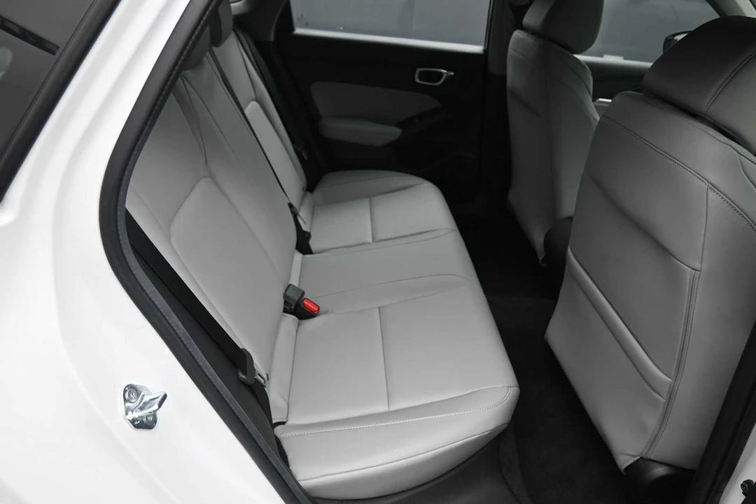 2025 Acura Integra 5th Gen - Image 22 of 31