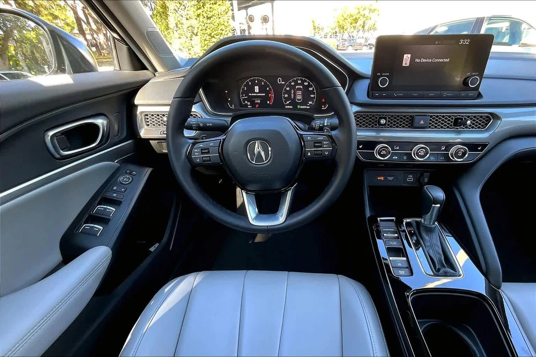 2025 Acura Integra 5th Gen - Image 10 of 12