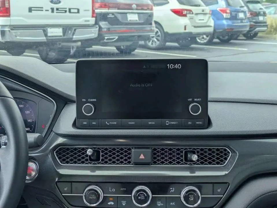 2025 Acura Integra 5th Gen - Image 13 of 17