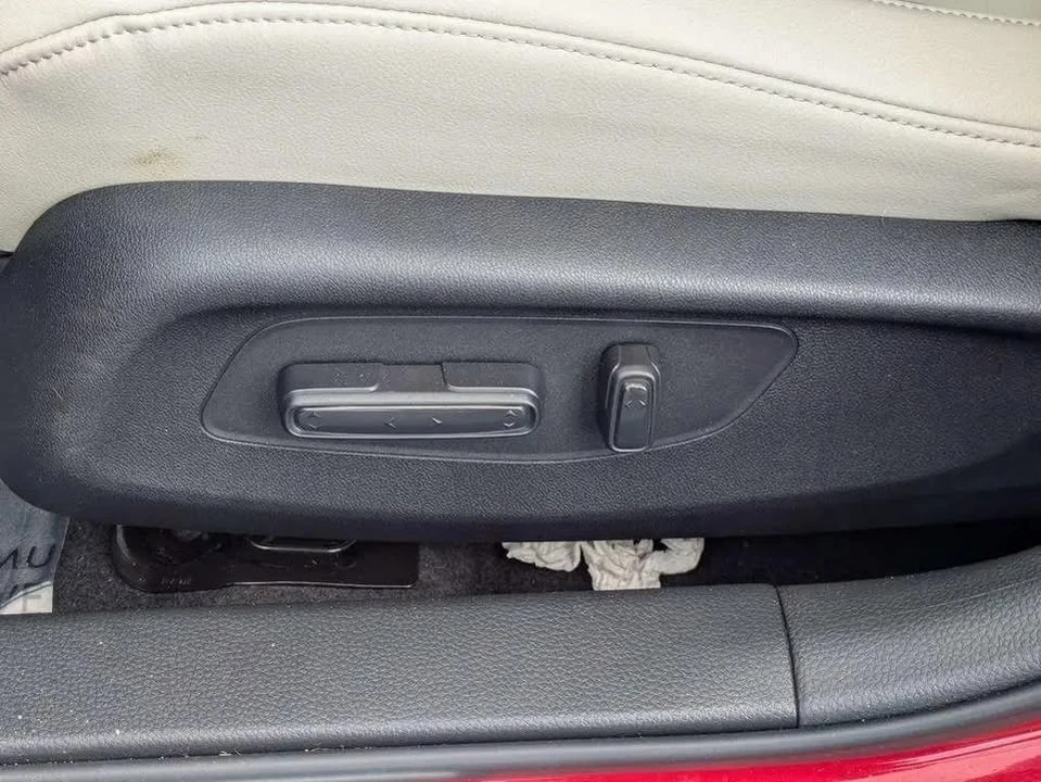 2025 Acura Integra 5th Gen - Image 15 of 17