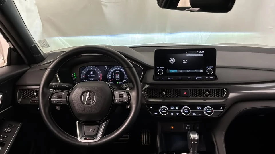 2025 Acura Integra 5th Gen - Image 11 of 16