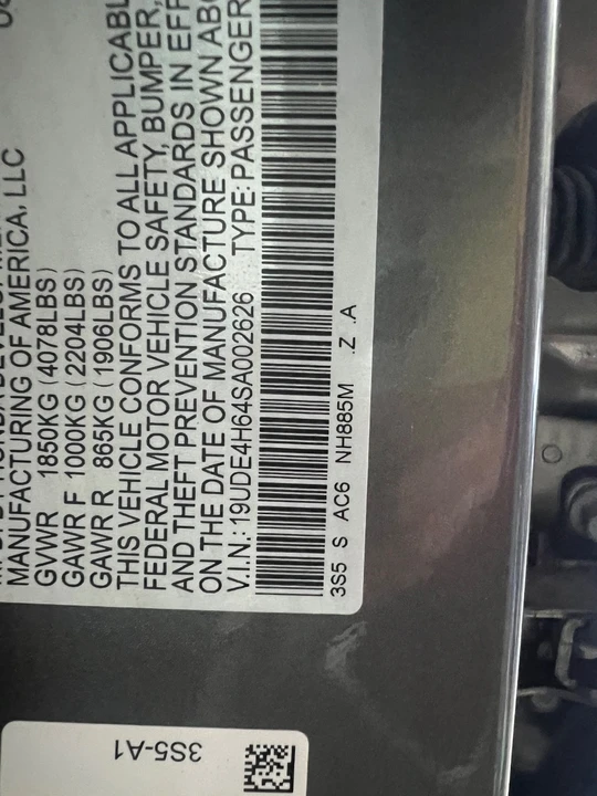 2025 Acura Integra 5th Gen - Image 10 of 15