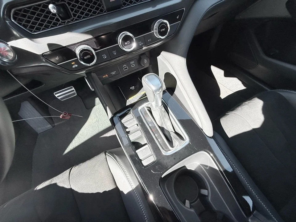 2025 Acura Integra 5th Gen - Image 14 of 21