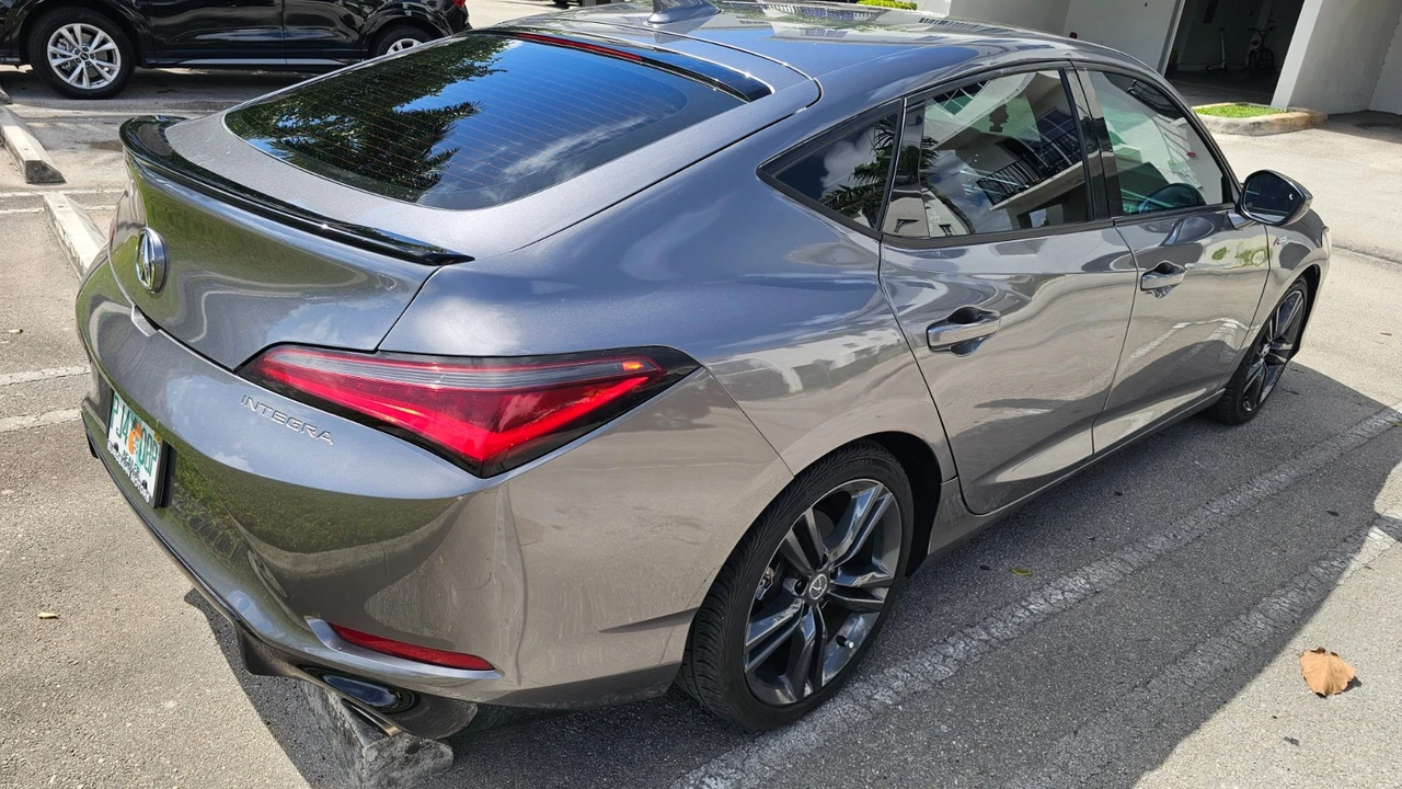 2025 Acura Integra 5th Gen - Image 9 of 13