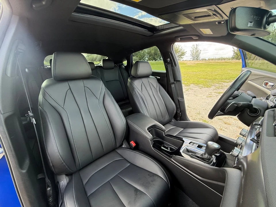 2025 Acura Integra 5th Gen - Image 16 of 21
