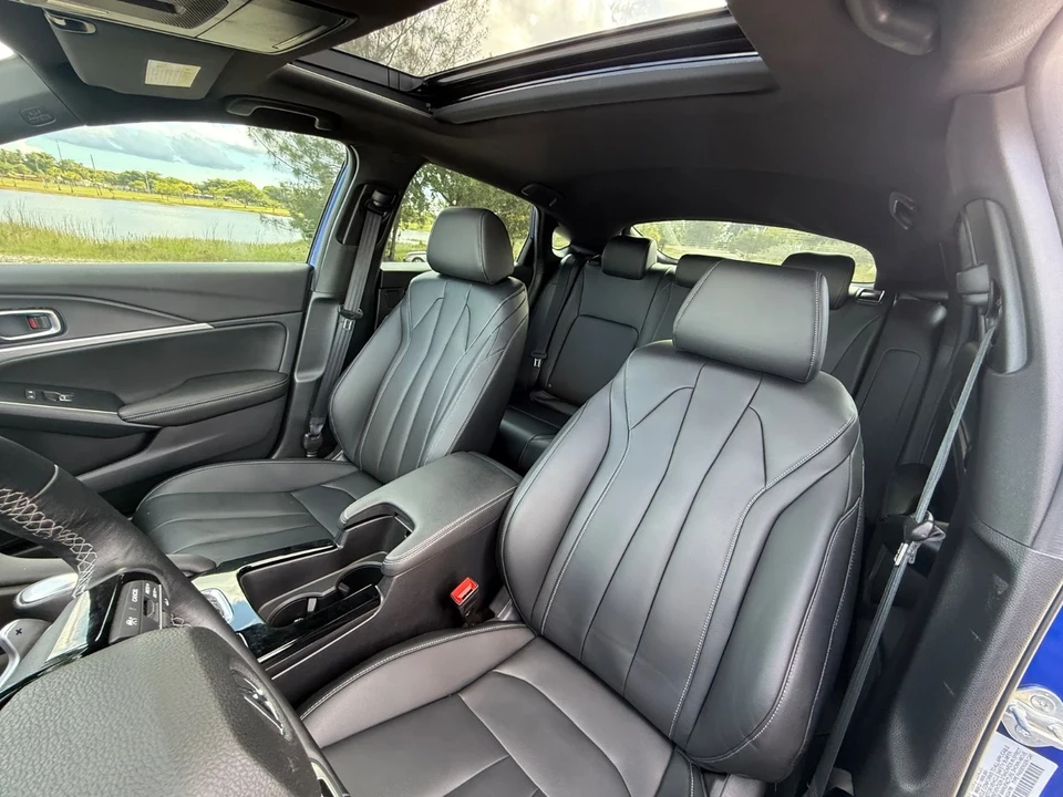 2025 Acura Integra 5th Gen - Image 15 of 21