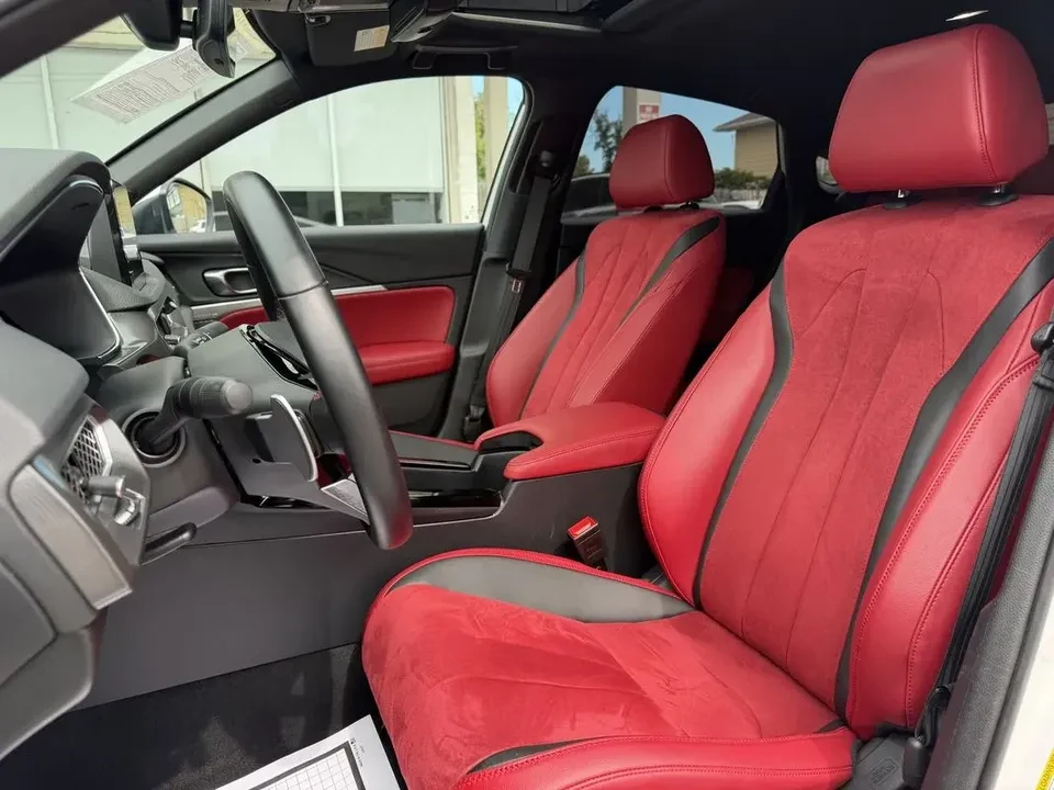 2025 Acura Integra 5th Gen - Image 12 of 19