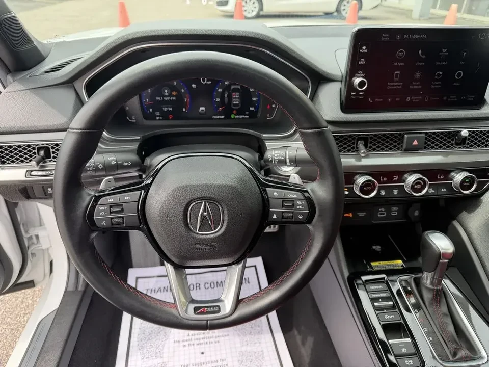 2025 Acura Integra 5th Gen - Image 13 of 19