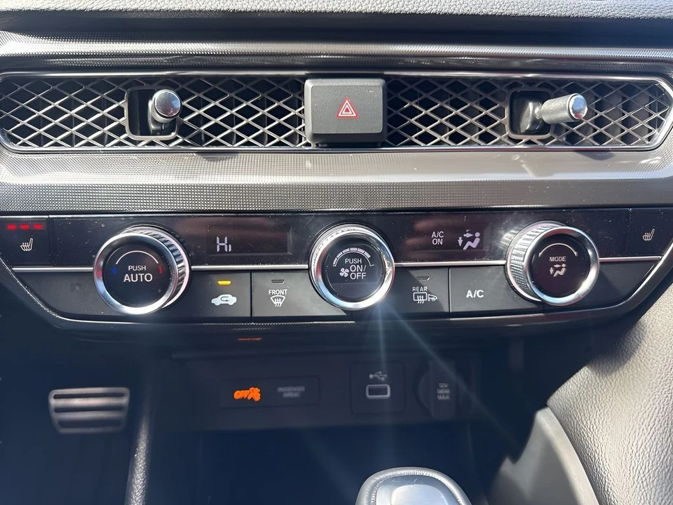 2025 Acura Integra 5th Gen - Image 19 of 21