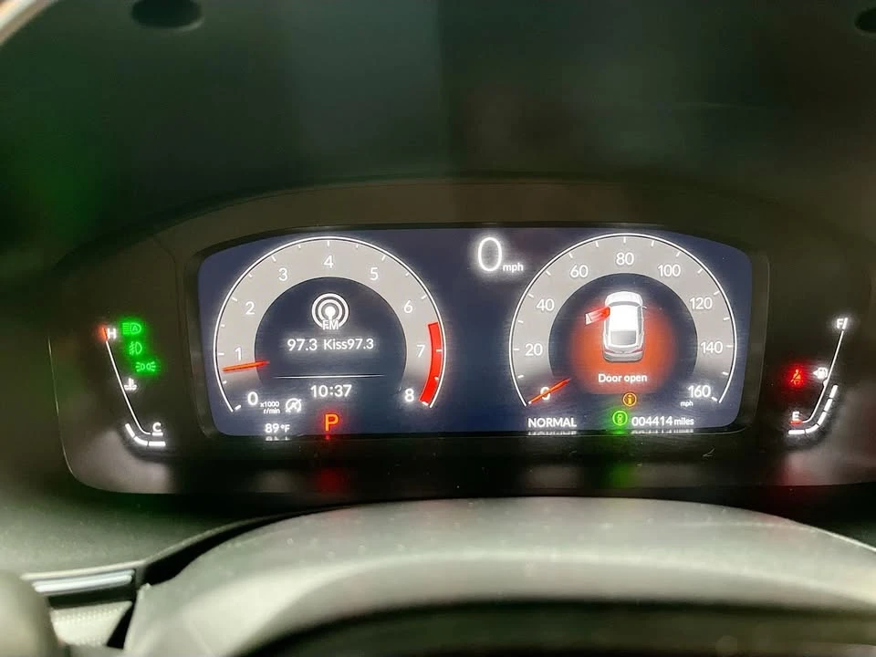 2025 Acura Integra 5th Gen - Image 8 of 18