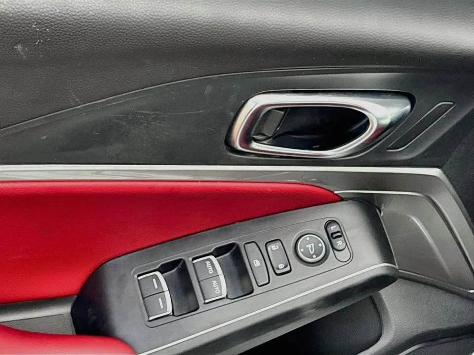 2025 Acura Integra 5th Gen - Image 12 of 15