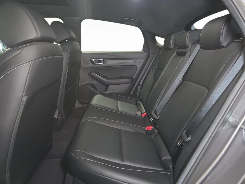 2025 Acura Integra 5th Gen - Image 16 of 20