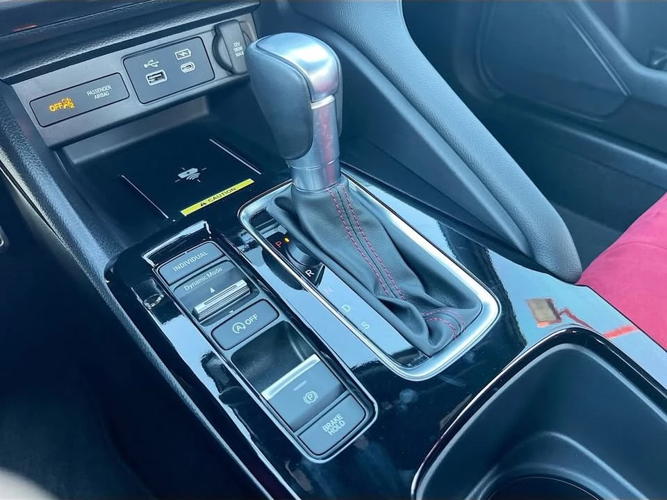 2025 Acura Integra 5th Gen - Image 16 of 20