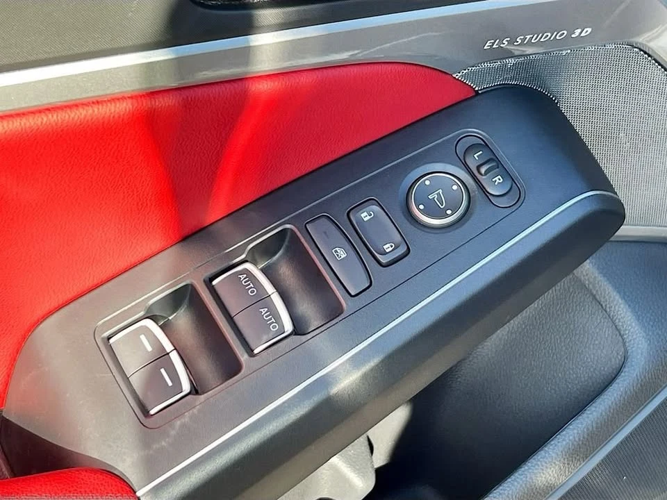 2025 Acura Integra 5th Gen - Image 17 of 20
