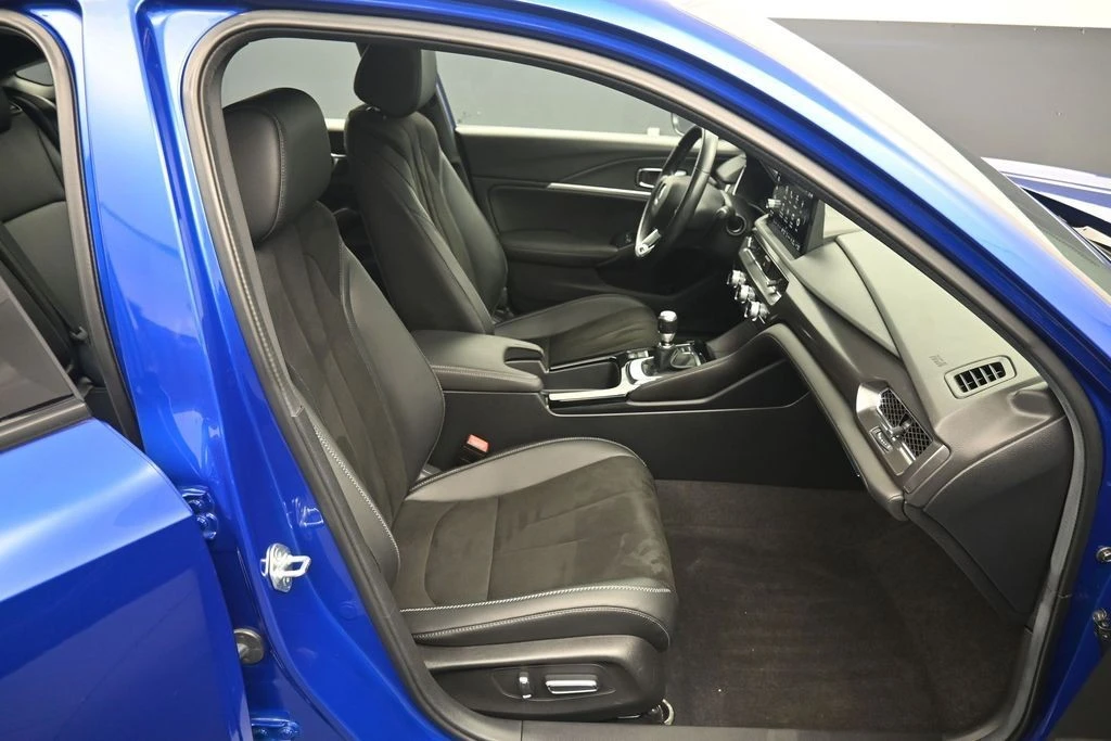 2025 Acura Integra 5th Gen - Image 25 of 31