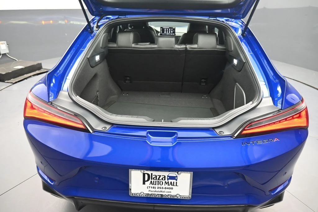 2025 Acura Integra 5th Gen - Image 23 of 31