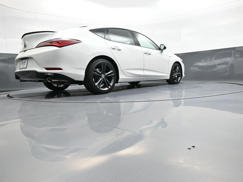 2025 Acura Integra 5th Gen - Image 29 of 31