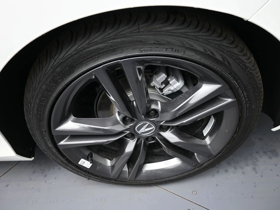 2025 Acura Integra 5th Gen - Image 15 of 31