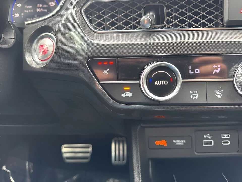 2025 Acura Integra 5th Gen - Image 24 of 31