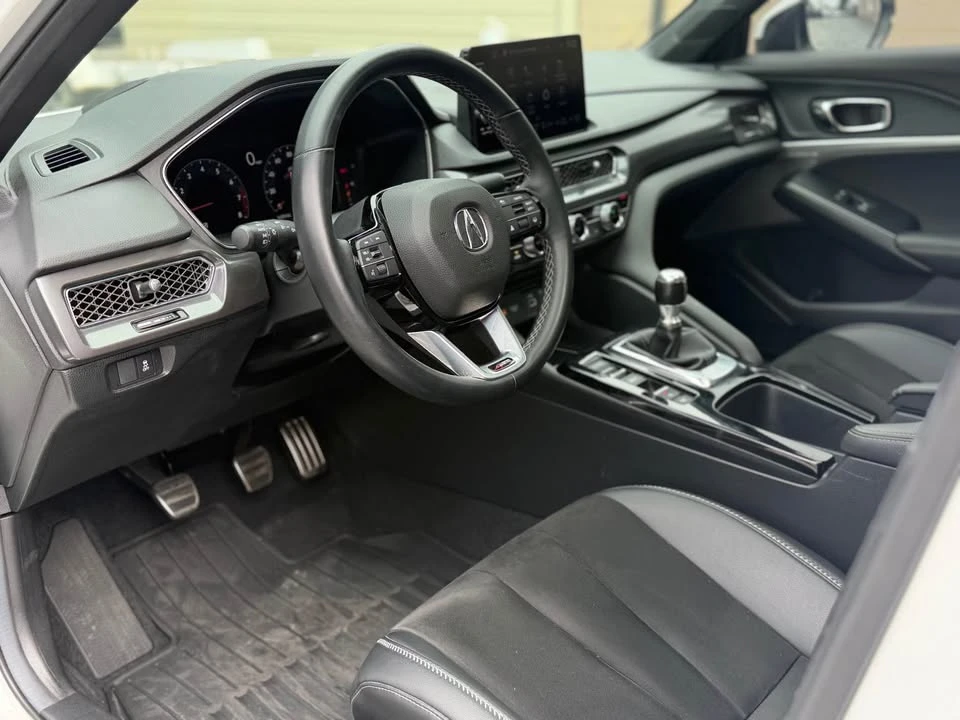 2025 Acura Integra 5th Gen - Image 17 of 19