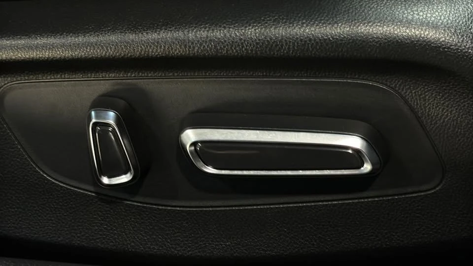 2025 Acura Integra 5th Gen - Image 12 of 20