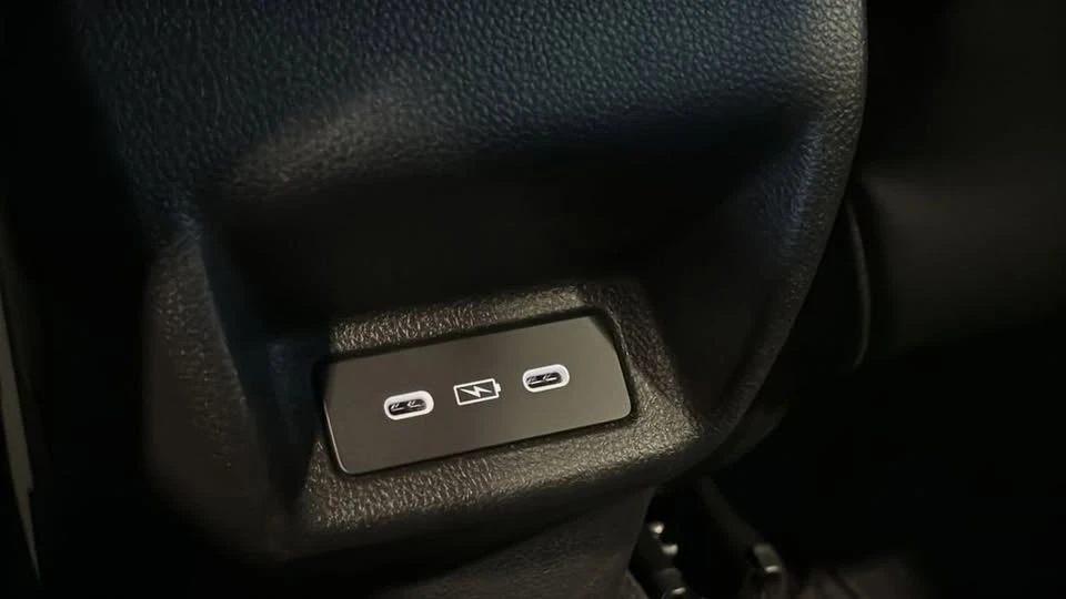 2025 Acura Integra 5th Gen - Image 16 of 20