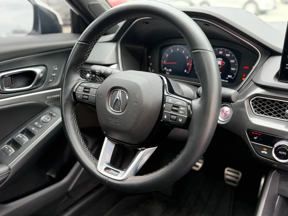 2025 Acura Integra 5th Gen - Image 13 of 19