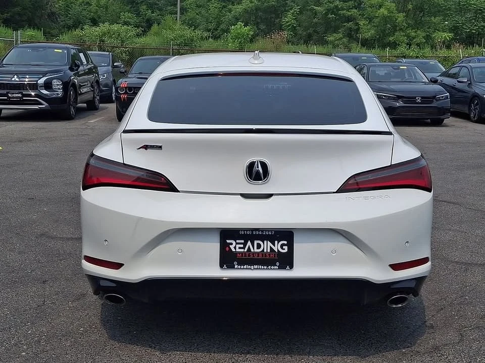 2025 Acura Integra 5th Gen - Image 4 of 17