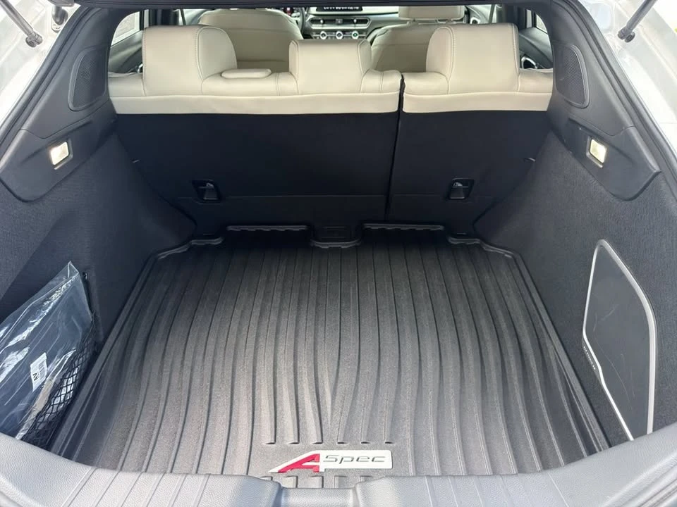 2025 Acura Integra 5th Gen - Image 9 of 15