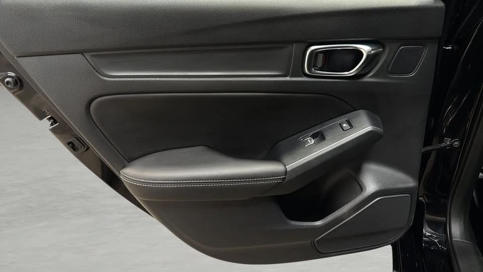 2025 Acura Integra 5th Gen - Image 17 of 20