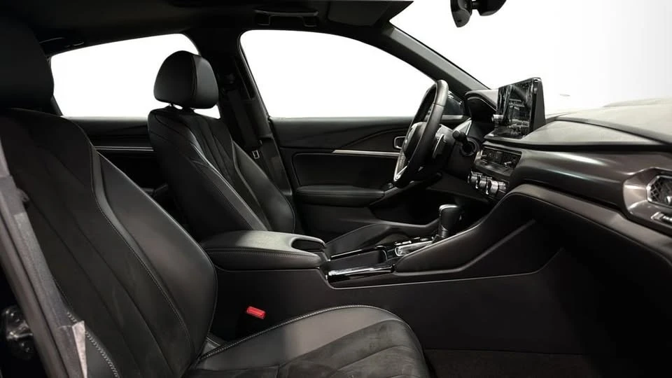 2025 Acura Integra 5th Gen - Image 12 of 20