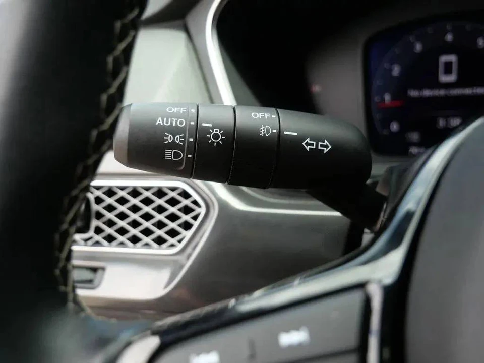 2025 Acura Integra 5th Gen - Image 12 of 23