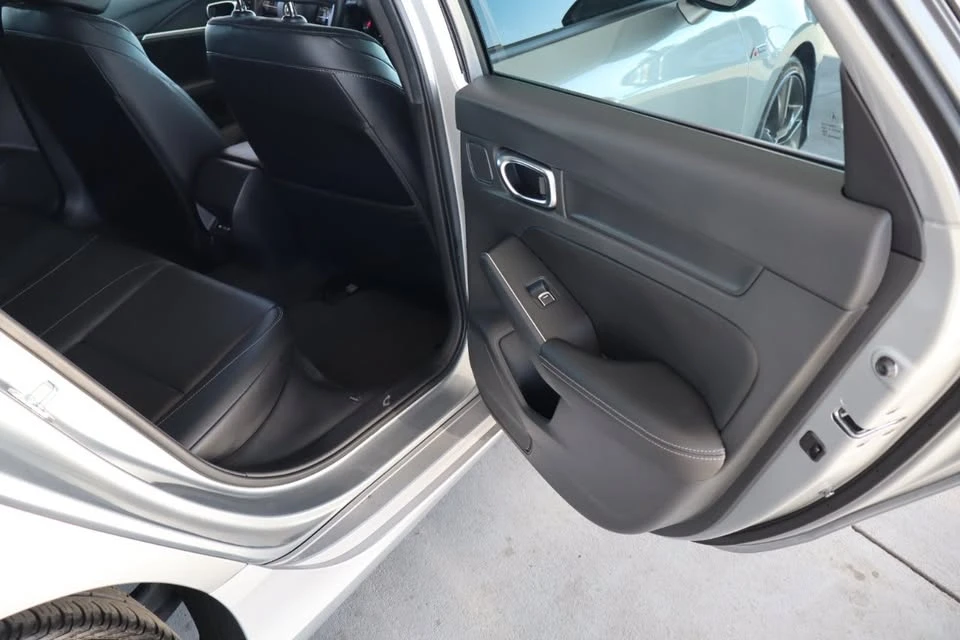 2025 Acura Integra 5th Gen - Image 15 of 18