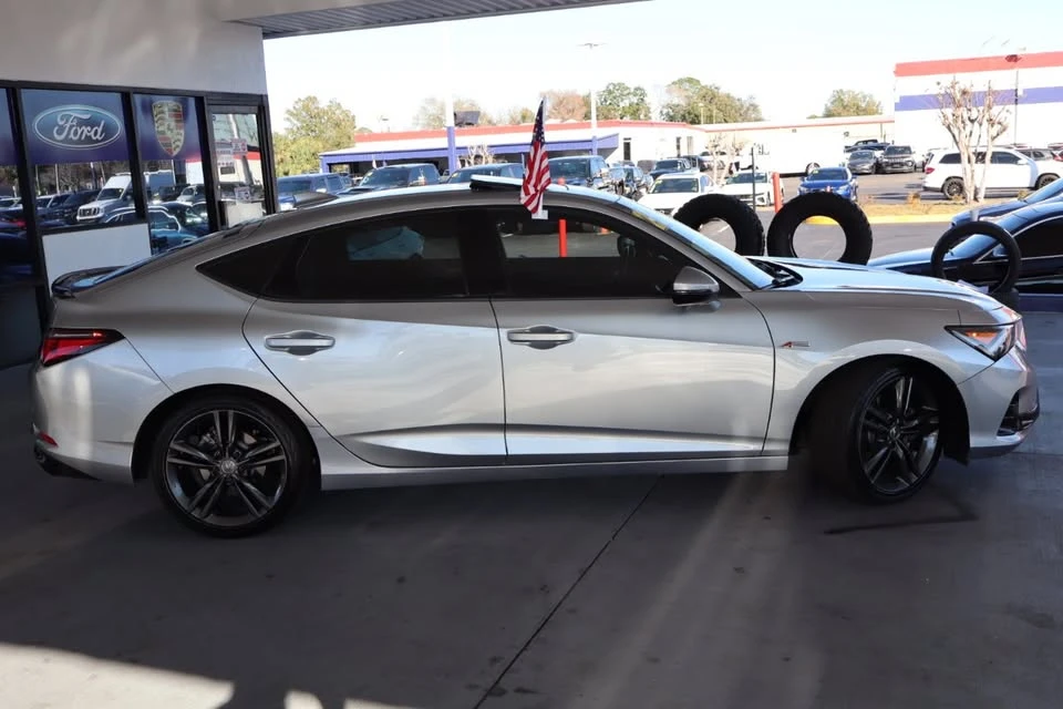 2025 Acura Integra 5th Gen - Image 2 of 18