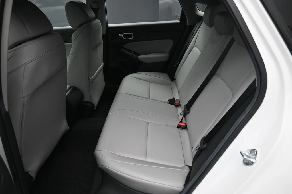 2025 Acura Integra 5th Gen - Image 21 of 31