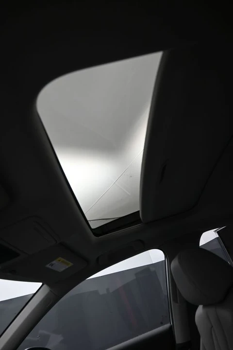 2025 Acura Integra 5th Gen - Image 18 of 31