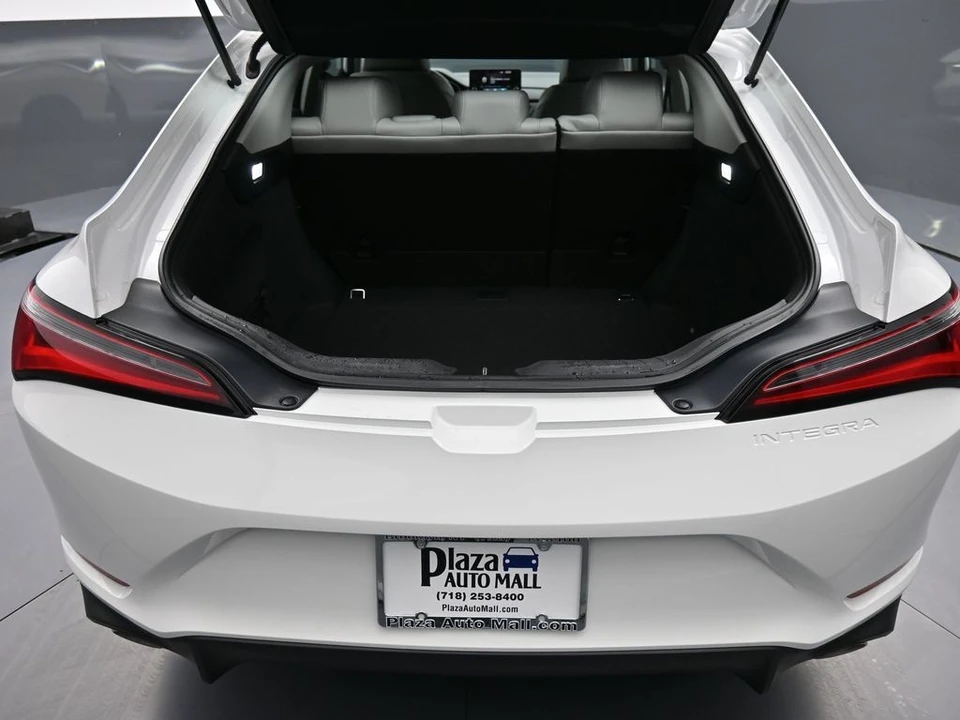 2025 Acura Integra 5th Gen - Image 22 of 31