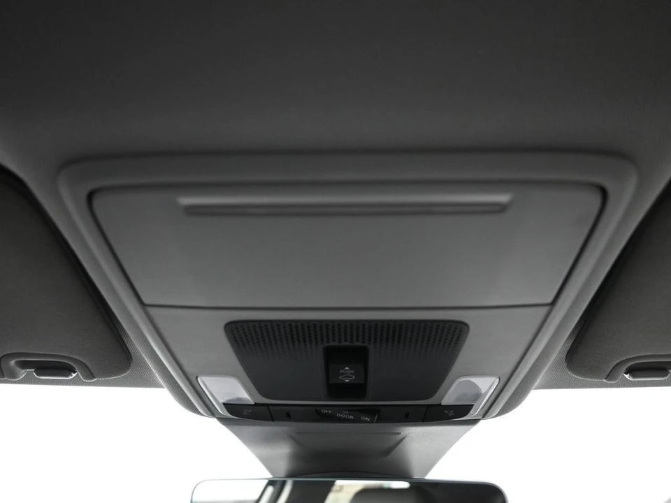 2025 Acura Integra 5th Gen - Image 17 of 31