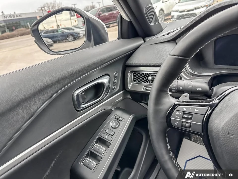 2025 Acura Integra 5th Gen - Image 17 of 19
