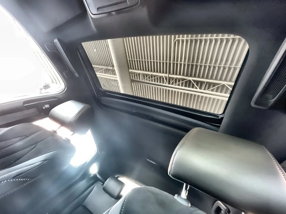 2025 Acura Integra 5th Gen - Image 13 of 17