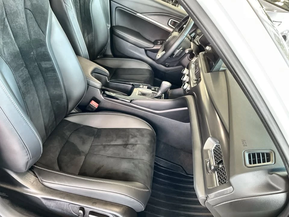 2025 Acura Integra 5th Gen - Image 16 of 17