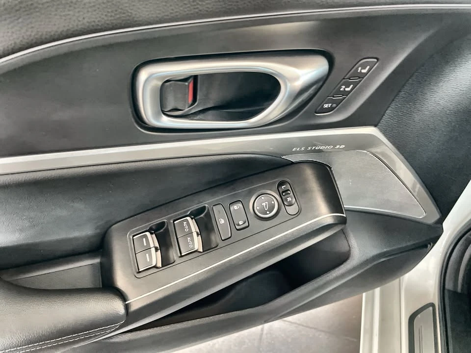 2025 Acura Integra 5th Gen - Image 5 of 17